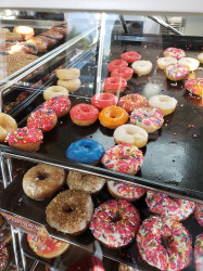 Yum Yum Donuts