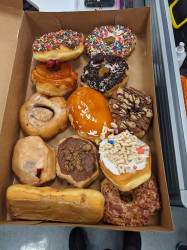 Yummies Donuts & BBQ