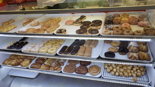ZAZA Donuts